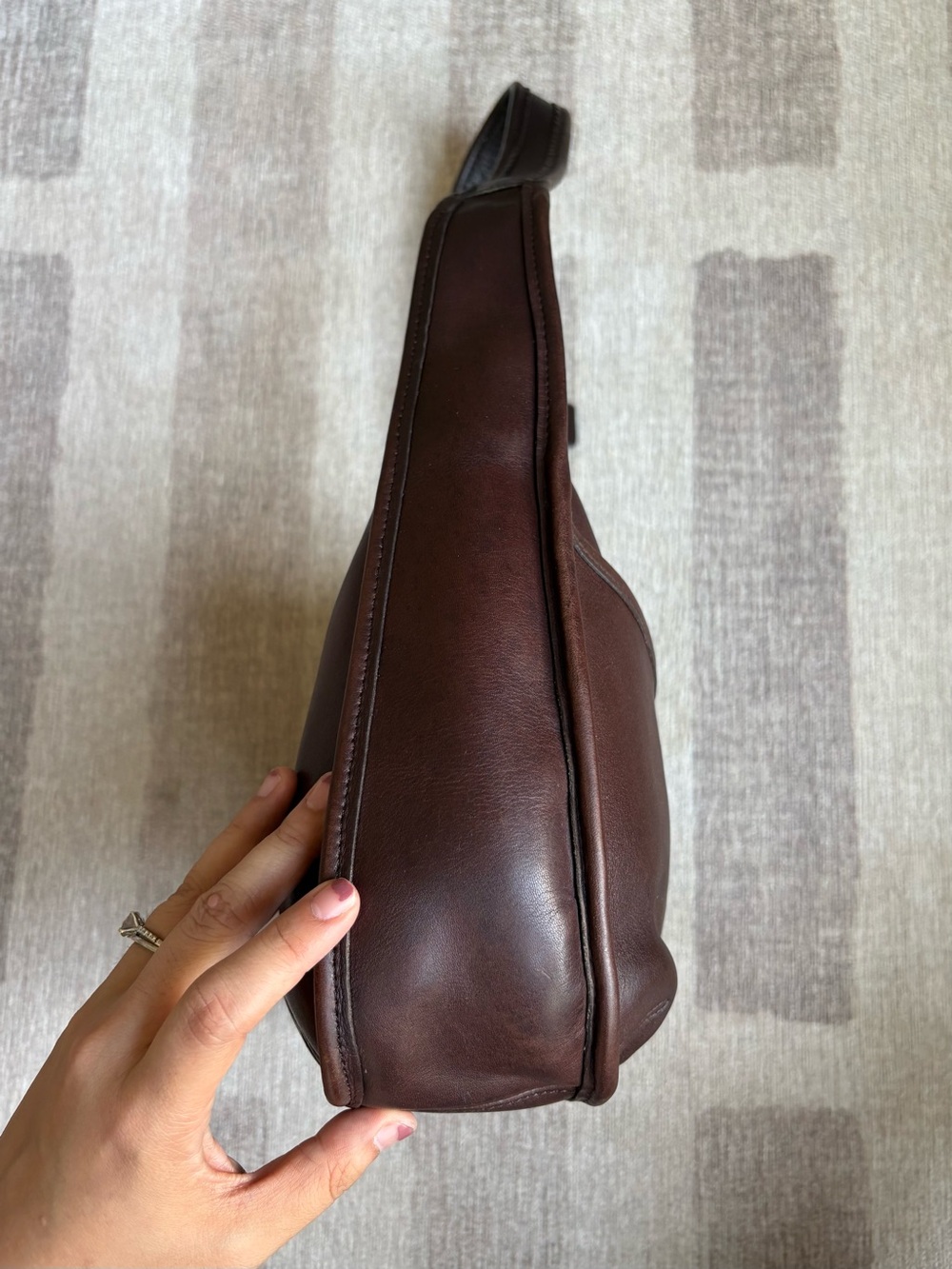 COACH Vintage Ergo Mahogany Brown Leather Hobo Shoulder Bag Handbag 9033 *READ* - Picture 4 of 9